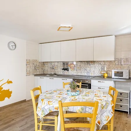 Apartamento Gufo Di Mare - Giallo Savelletri