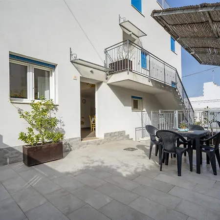 Gufo Di Mare - Giallo Lägenhet