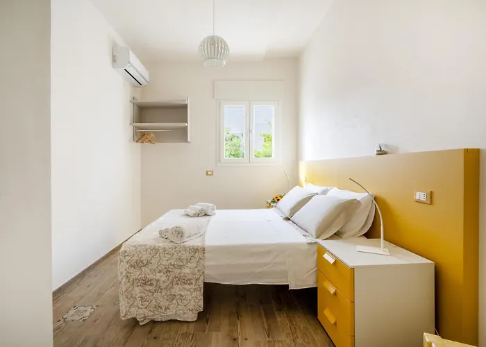 Gufo Di Mare - Giallo アパート *